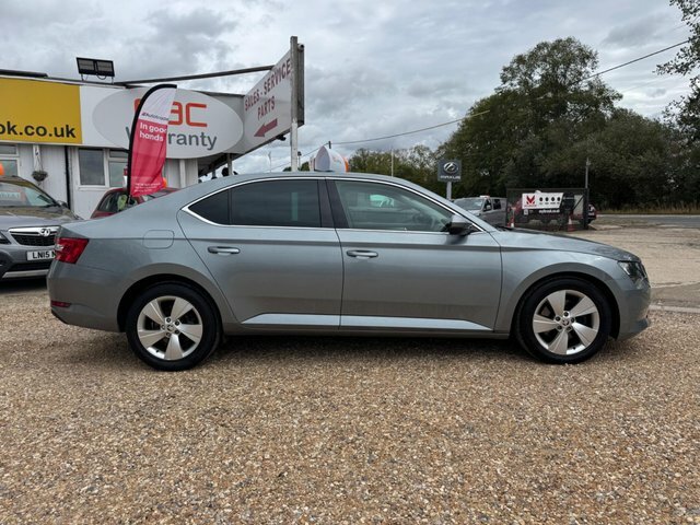 Skoda Superb Tdi Se Technology Euro Grey #3