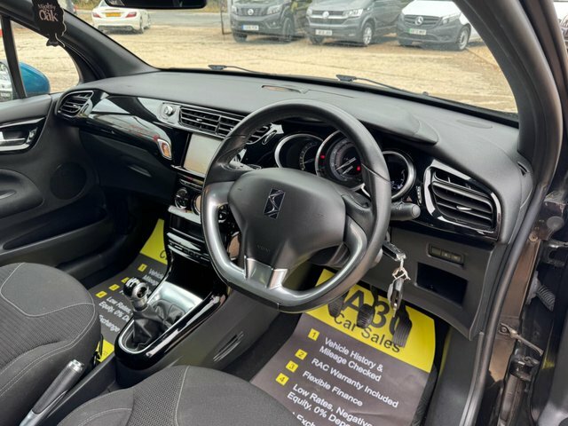 DS DS 3 1.2 Puretech Dstyle Nav Hatchback Manua White #15
