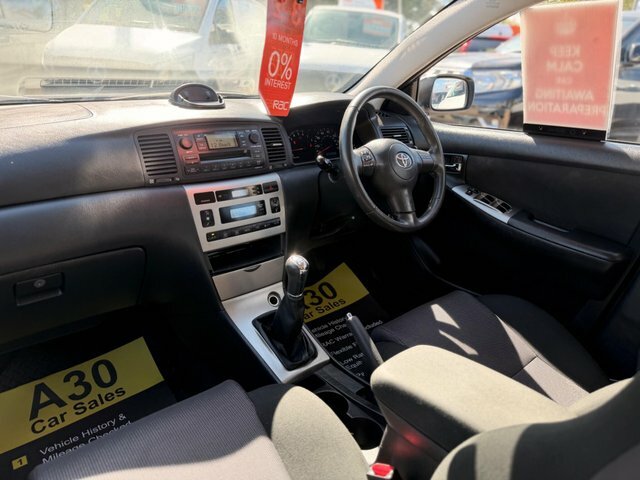 Toyota Corolla Hatchback Silver #24