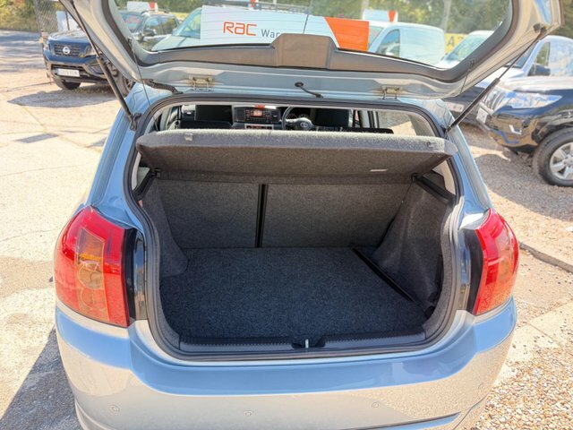 Toyota Corolla Hatchback Silver #21
