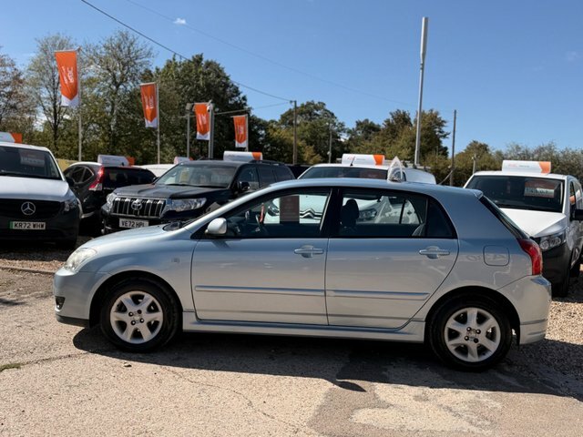 Toyota Corolla Hatchback Silver #11