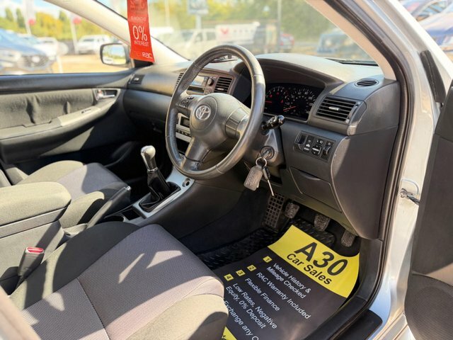 Toyota Corolla Hatchback Silver #20