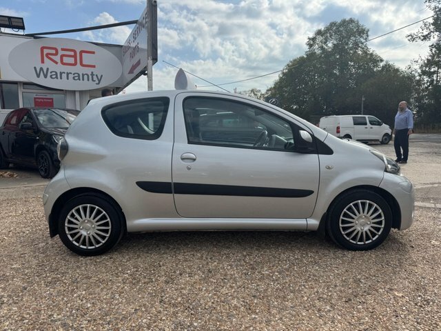 Toyota Aygo 1.0 Vvt-i Ice Euro 5 Silver #3