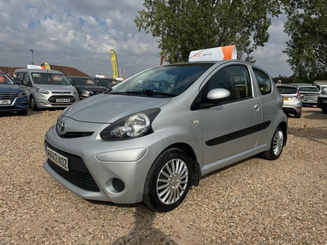 Toyota Aygo 1.0 Vvt-i Ice Euro 5 Silver #2