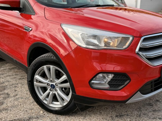 Ford Kuga 2.0 Tdci Ecoblue Zetec Awd Euro 6 Ss Red #4