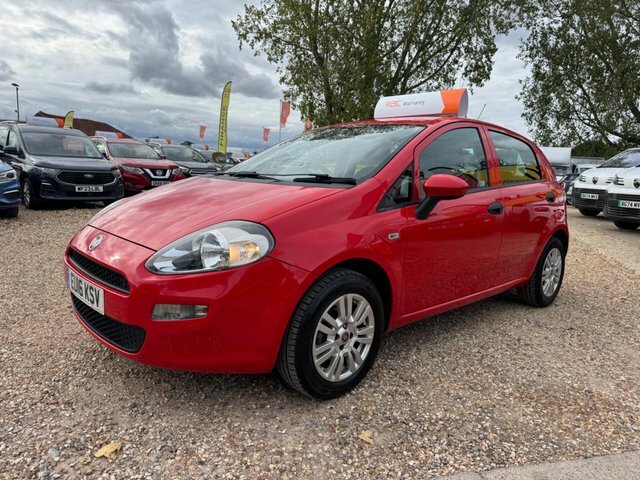 Fiat Punto Pop Euro 6 Red #2