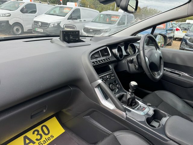 Peugeot 3008 3008 Active Puretech Ss Black #27