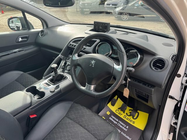 Peugeot 3008 3008 Active Puretech Ss Black #16