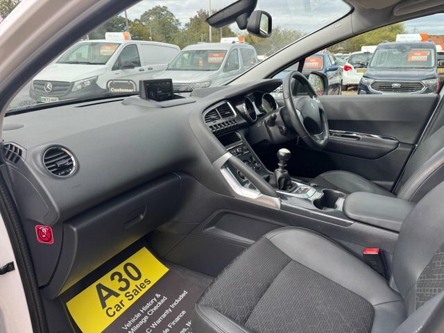 Peugeot 3008 3008 Active Puretech Ss Black #28