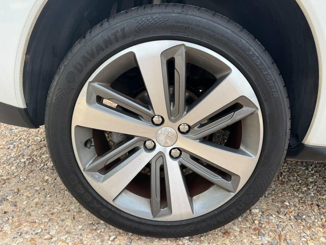 Peugeot 3008 Puretech Allure Euro 6 White #5