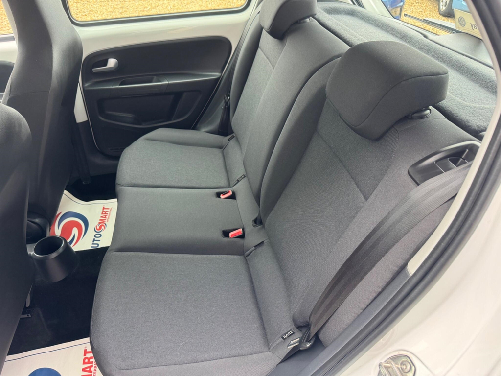 Volkswagen Up Move Up Tech Edition White #24