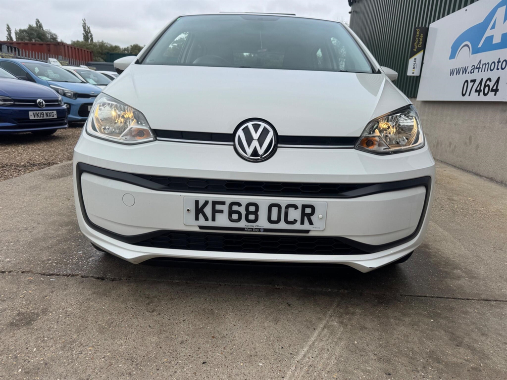 Volkswagen Up Move Up Tech Edition White #8