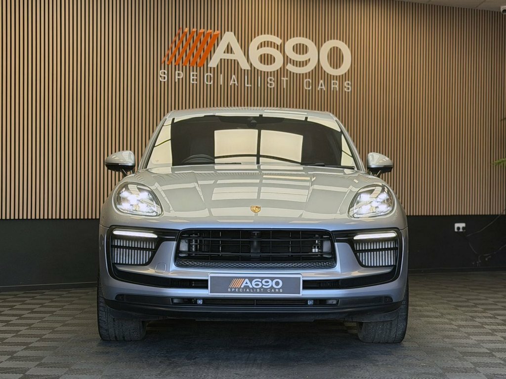 Porsche Macan 2.9L S Silver #2