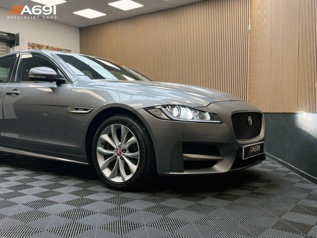 Jaguar XF 2.0I 250 Chequered Flag Grey #11