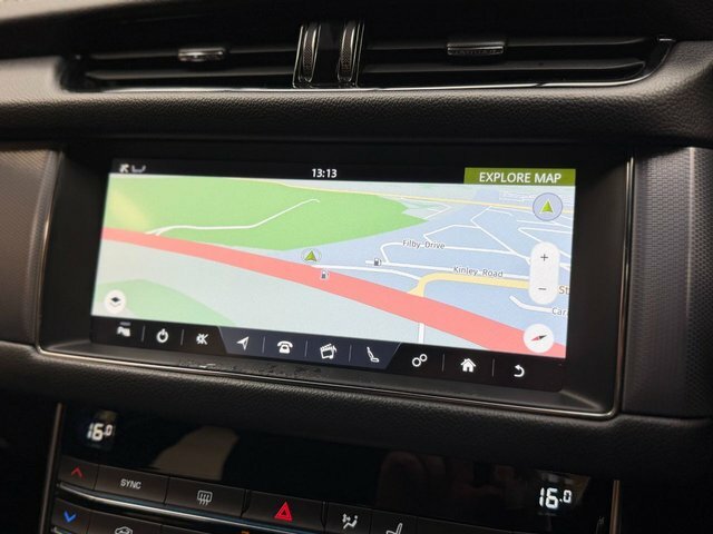 Jaguar XF 2.0I 250 Chequered Flag Grey #50