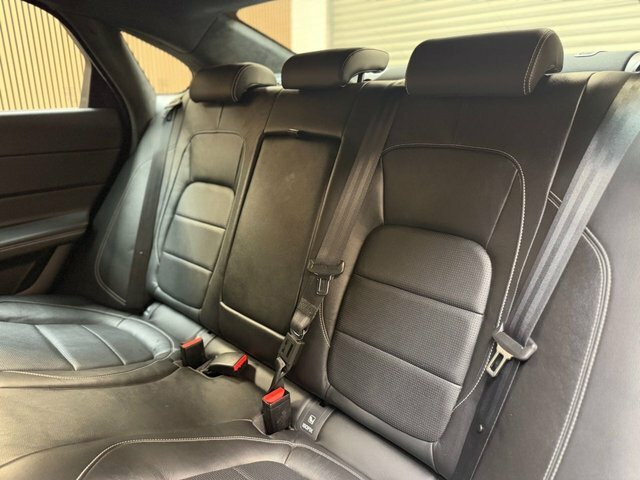 Jaguar XF 2.0I 250 Chequered Flag Grey #24