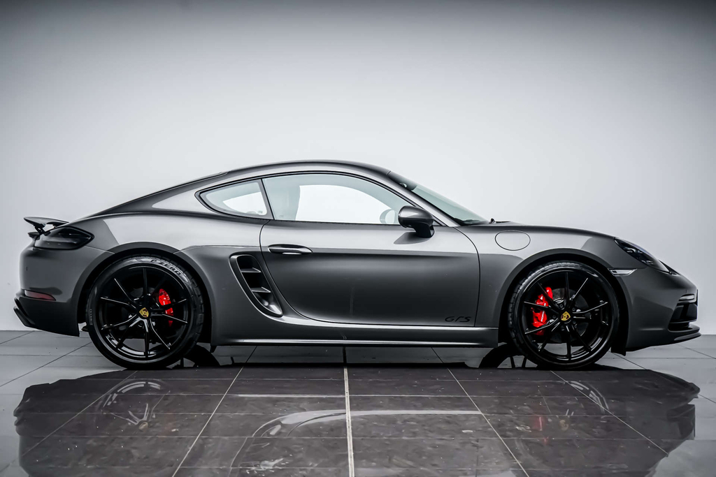 Porsche 718 Cayman 2L Null Black #10