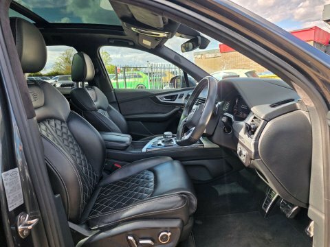 Audi SQ7 4.0 Tdi V8 Black #36