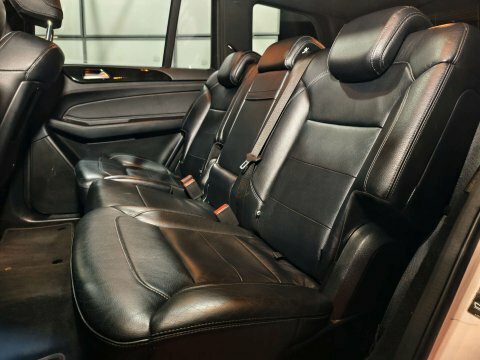 Mercedes-Benz GLS Class Black #23