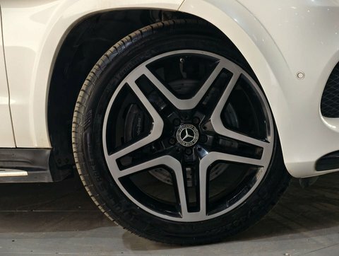 Mercedes-Benz GLS Class Black #9