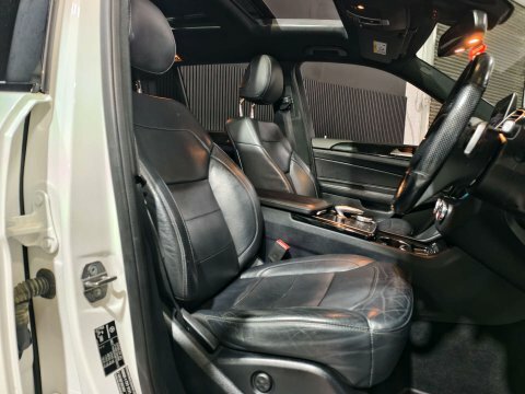 Mercedes-Benz GLS Class Black #25