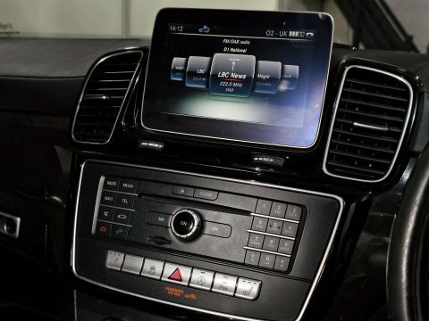 Mercedes-Benz GLS Class Black #42
