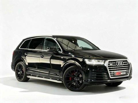 Audi Q7 3.0 Tdi V6 Black #4