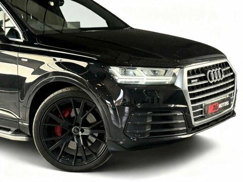Audi Q7 3.0 Tdi V6 Black #2