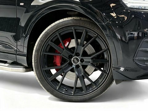 Audi Q7 3.0 Tdi V6 Black #3