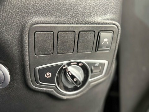Mercedes-Benz X Class Class 3.0 X350 Black #31