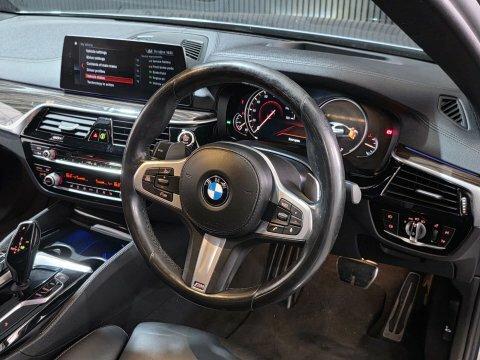 BMW 5 Series White #14