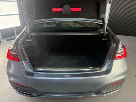 BMW 7 Series 3.0 730D M Blue #13