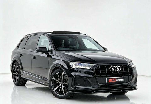 Audi Q7 3.0 Tdi V6 Black #3