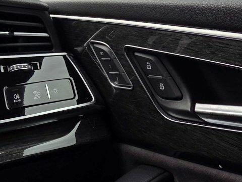 Audi Q8 Q8 S Line 50 Tdi Quattro Black #40