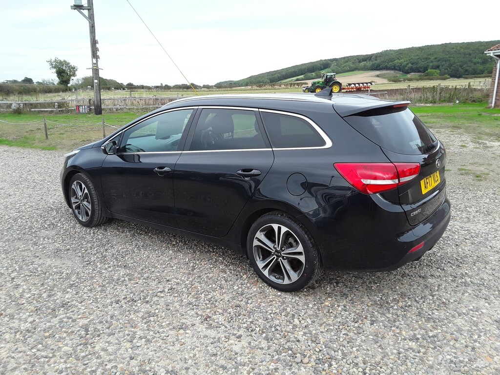 Kia Ceed 1.0 T-gdi Gt-line Black #5