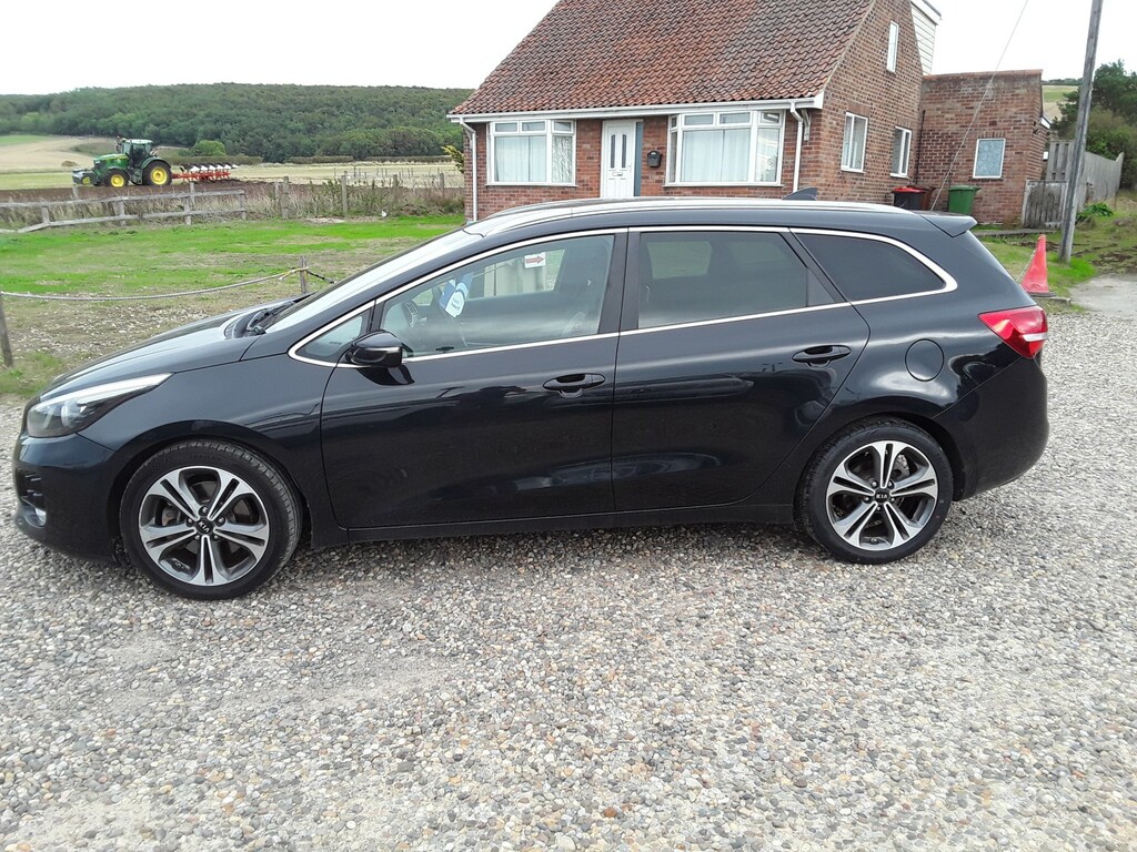 Kia Ceed 1.0 T-gdi Gt-line Black #4