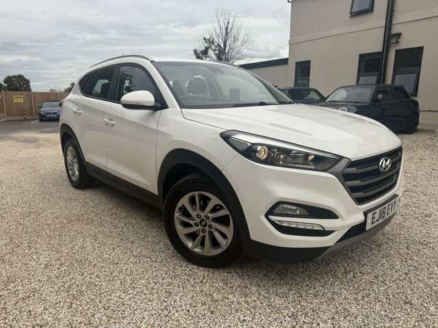 Hyundai Tucson 2.0 Crdi Se Nav Suv 4Wd Euro 6 White #4