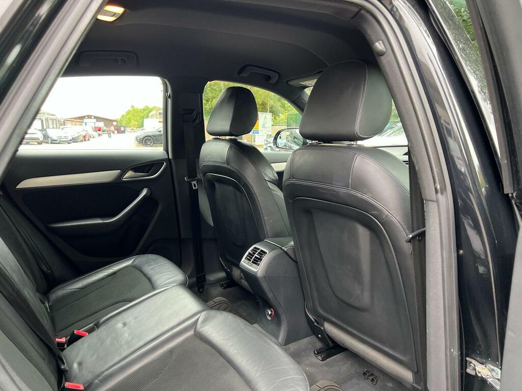 Audi Q3 Estate White #26