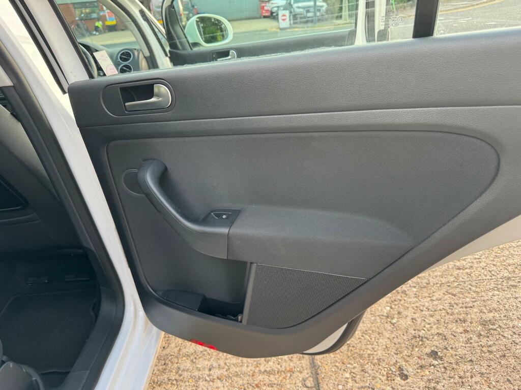 Volkswagen Golf Plus Plus 1.9 Tdi Pd Luna Black #44
