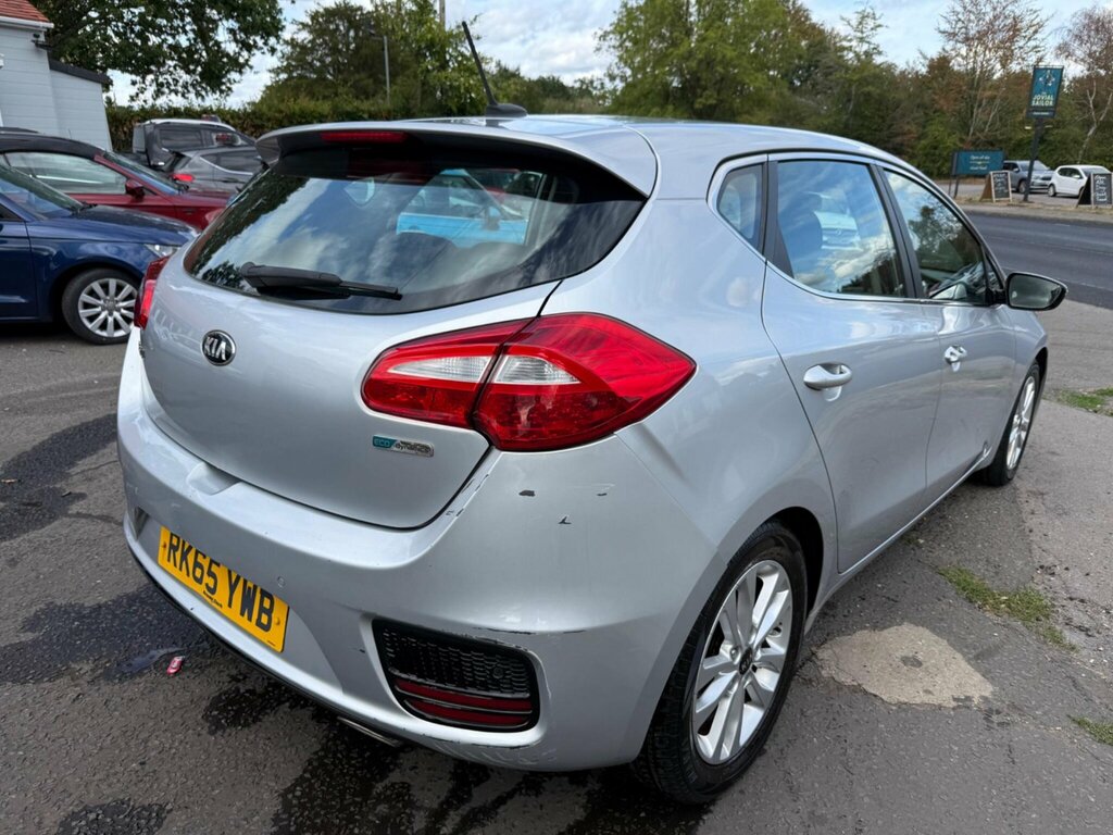 Kia Ceed 1.6 Crdi 2 Euro 6 Ss Silver #2