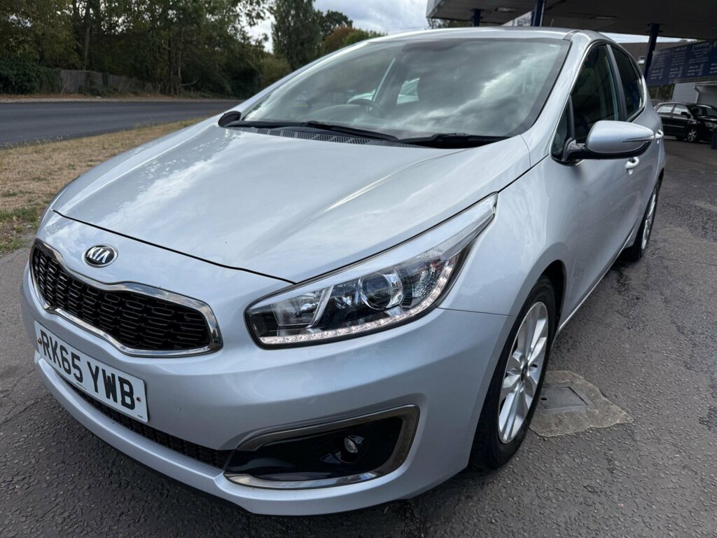 Kia Ceed Crdi 2 Isg 5-Door Silver #9