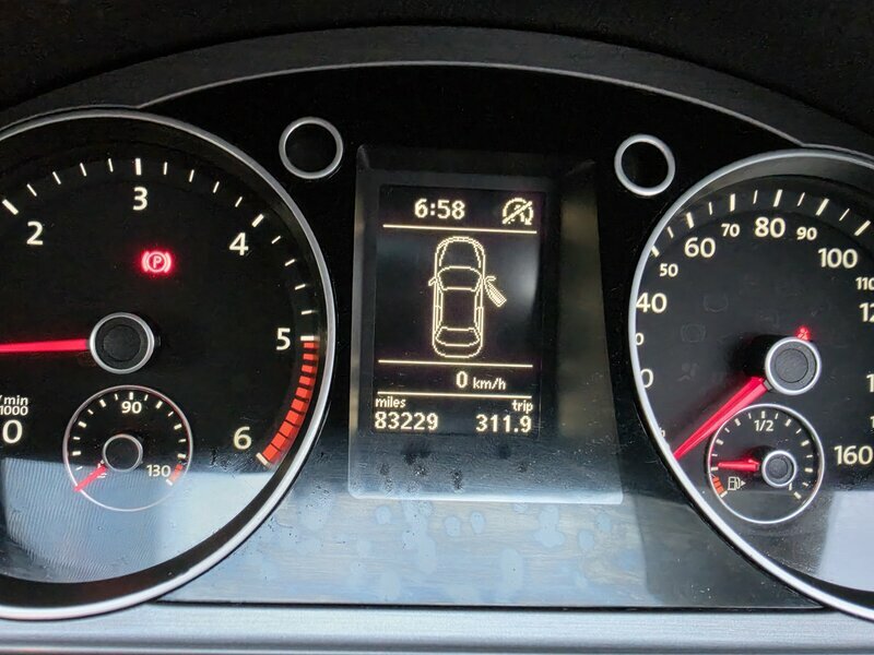 Volkswagen Passat Silver #14