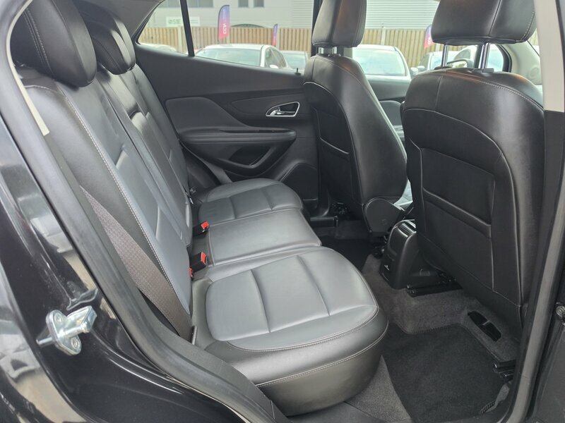 Vauxhall Mokka Tech Line White #19