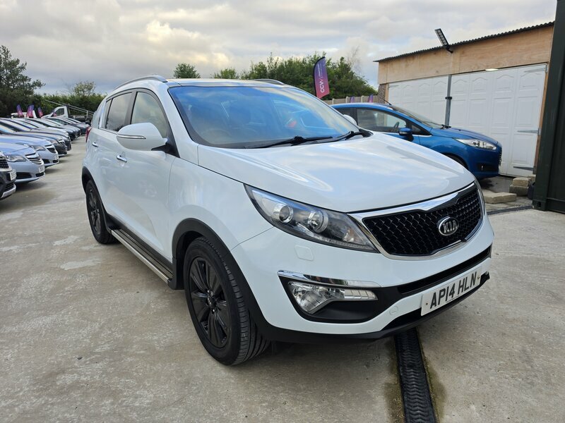 Kia Sportage 1.7L 2 White #1