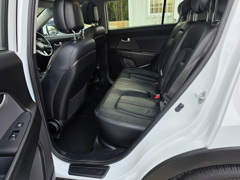 Kia Sportage 1.7L 2 White #12