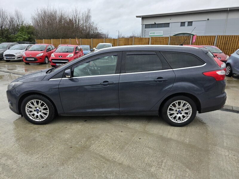 Ford Focus 1.6 Zetec Euro 5 Black #4