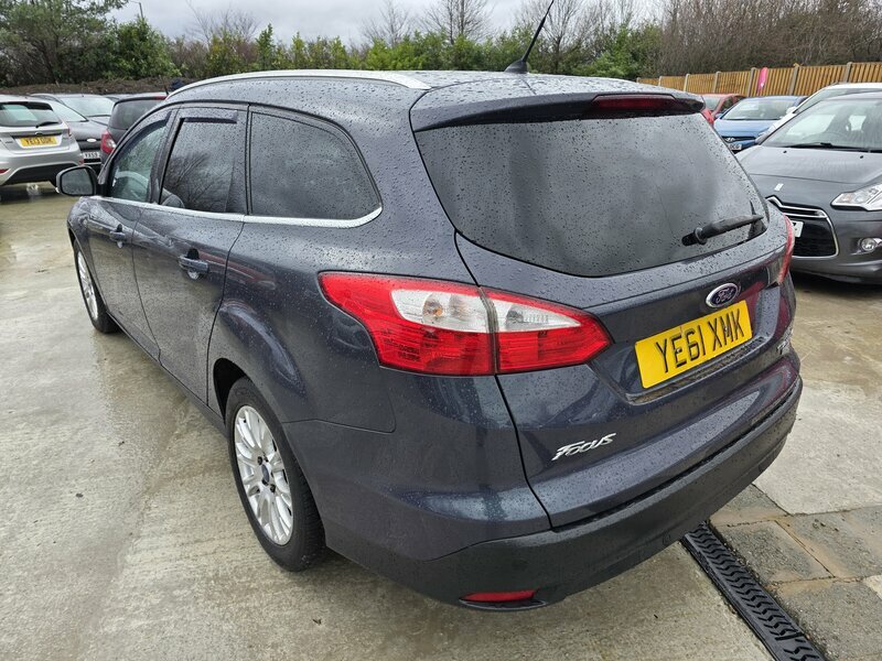 Ford Focus 1.6 Zetec Euro 5 Black #5