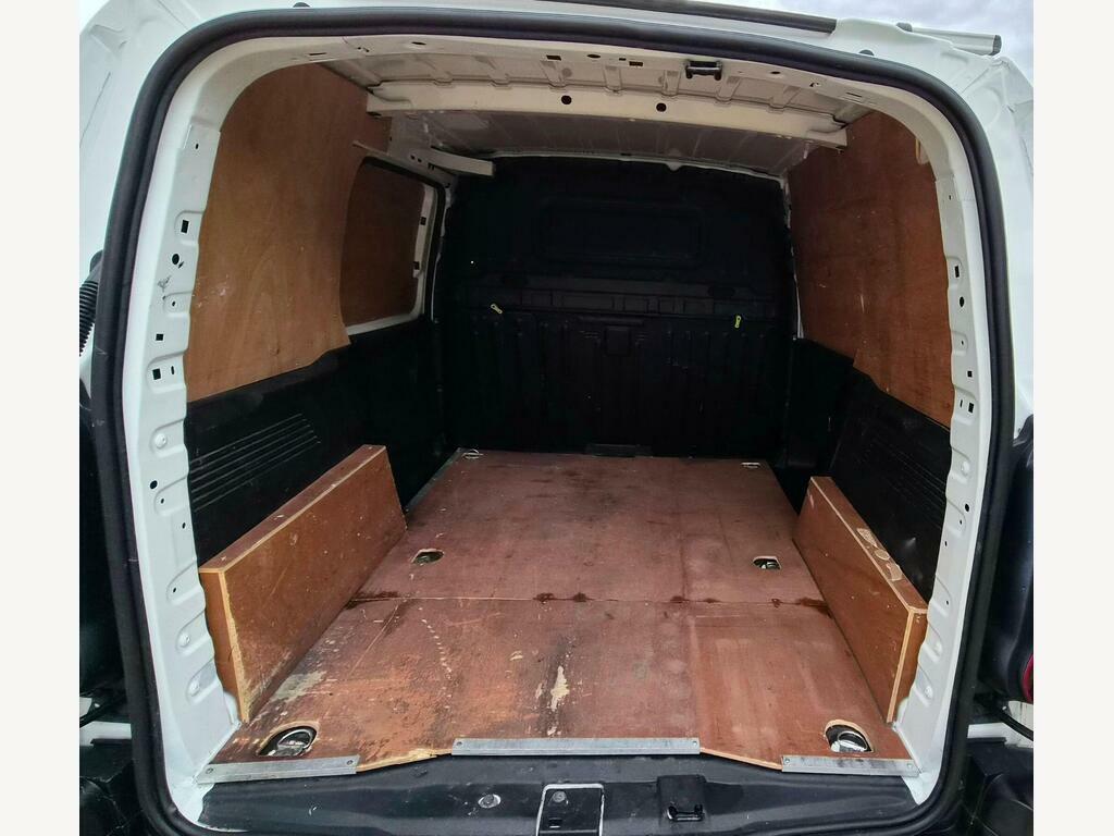 Citroen Berlingo C3 Feel Puretech Red #16