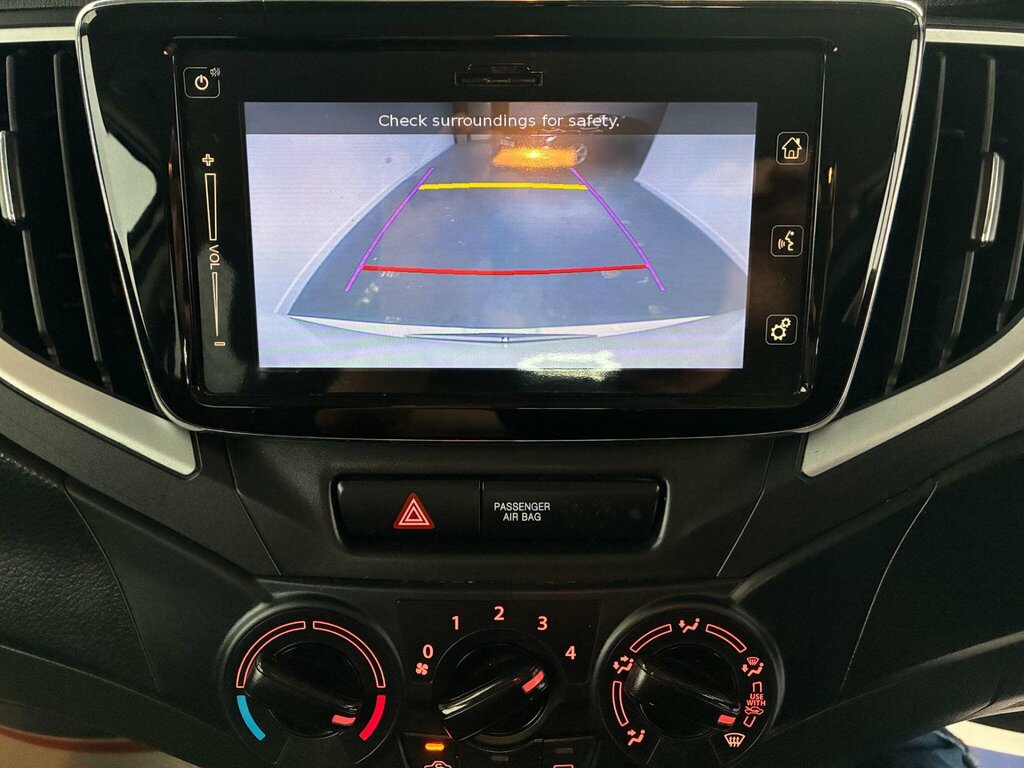 Suzuki Baleno White #9