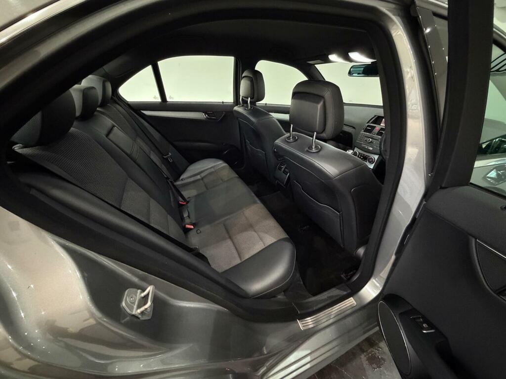 Mercedes-Benz C Class 2.1 C220 Cdi Blueefficiency Elegance 170 Bhp Black #17